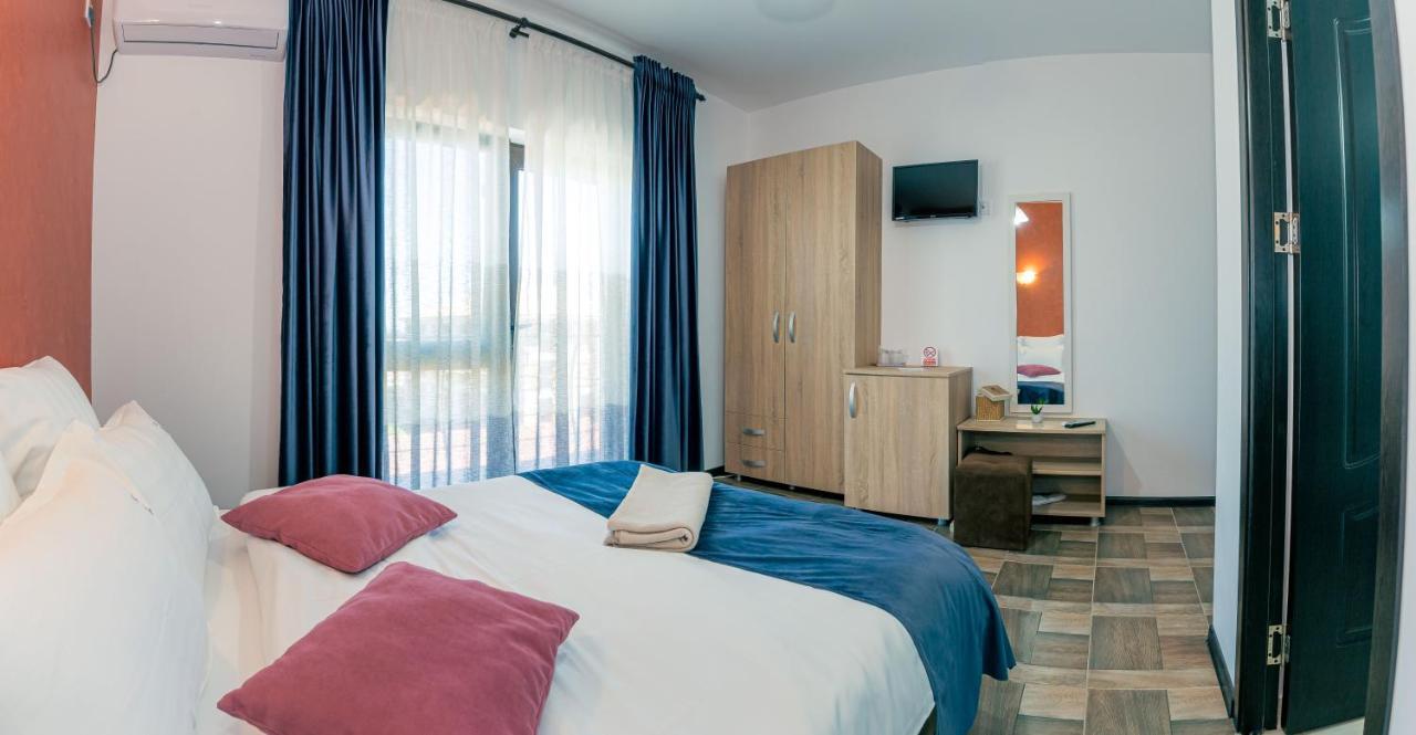 Hotel Casa In Culori Vama Veche Extérieur photo